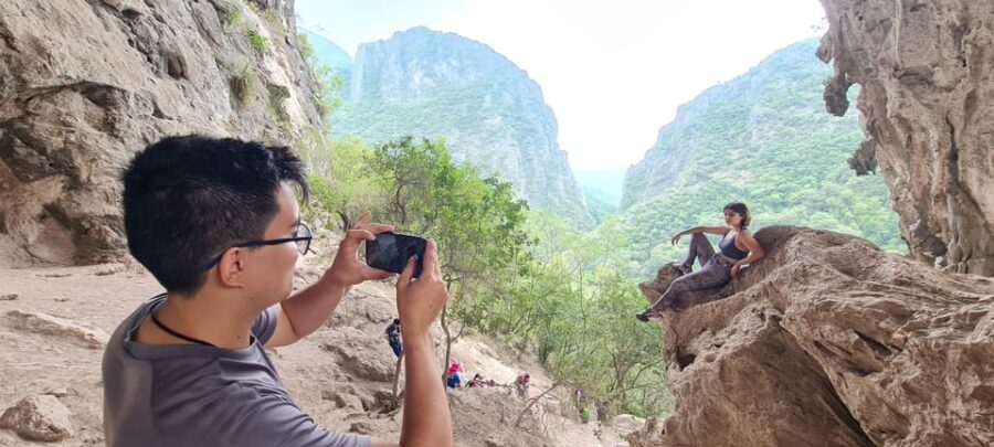 Monterrey: Enjoy a Refreshing Water Crossing Cerro Agujerado