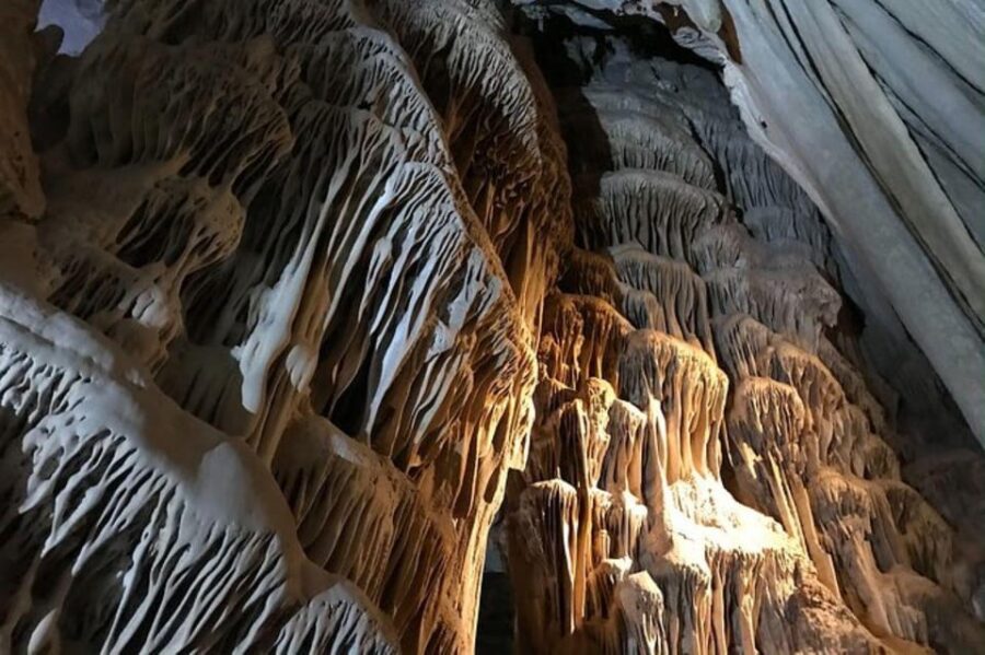 Monterrey: Garcia Grottoes Hike