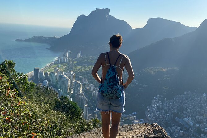 Morning Guided Hike to The Two Brothers Hill Viewpoint