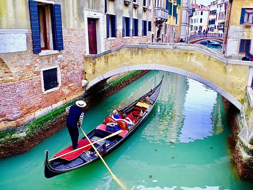 Morning Venice: Doge's Palace, Castello, & Gondola Cruise - Tour Overview and Pricing