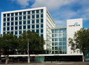 Motel One Amsterdam - Hotel Overview