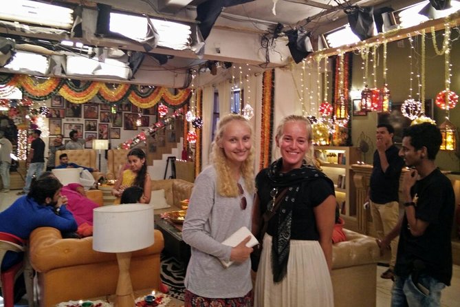 Mumbai Film City and Bollywood Tour With Meal