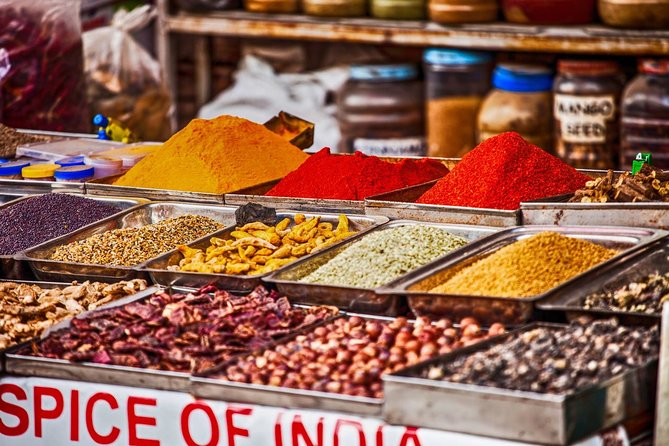 Mumbai Shopping Tour in Private Vehicle - Tour Overview