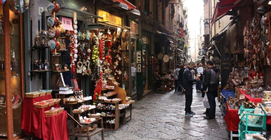 Naples: 2-Hour Walking Tour W/ Food Tasting Experience