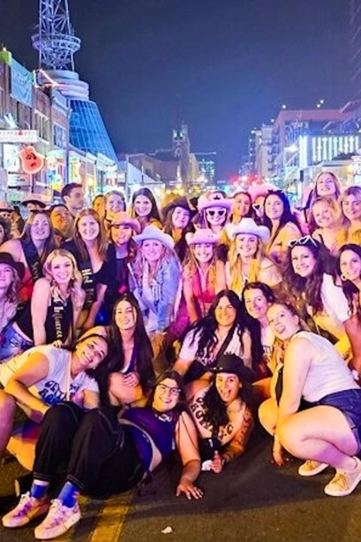 Nashville: Bar and Club Crawl With VIP Entry