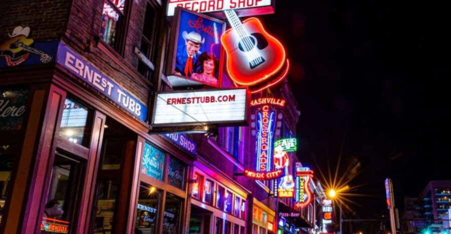 Nashville: Ghosts, Boos and Booze Haunted Pub Crawl