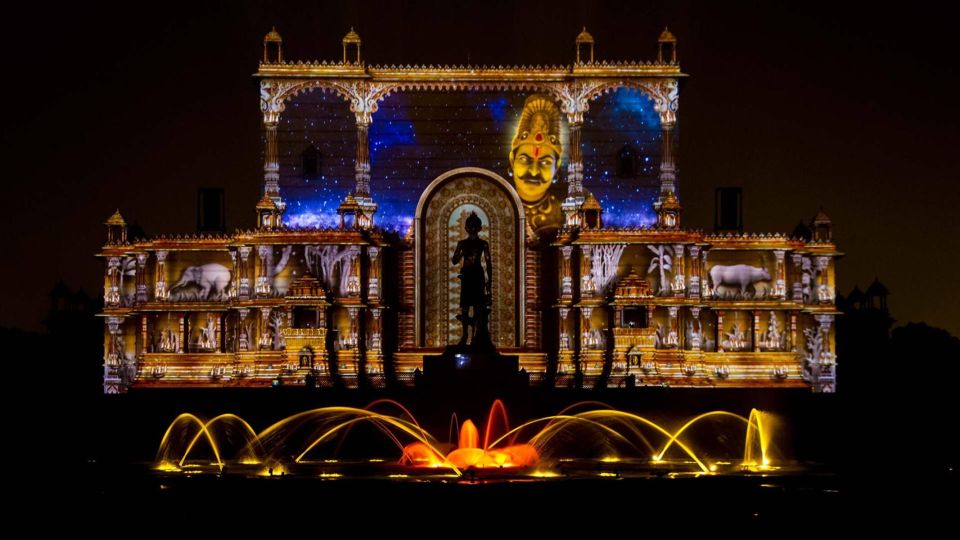 New Delhi: Akshardham Exhibition, Light And Water Show Tour