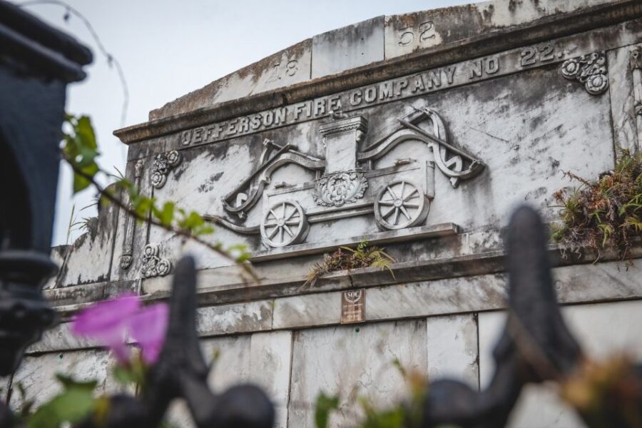 New Orleans Garden District Tour