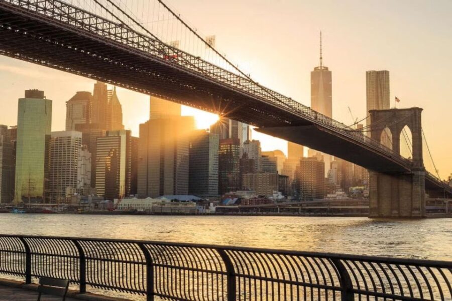 New York City: Brooklyn Bridge and Dumbo Walking Tour