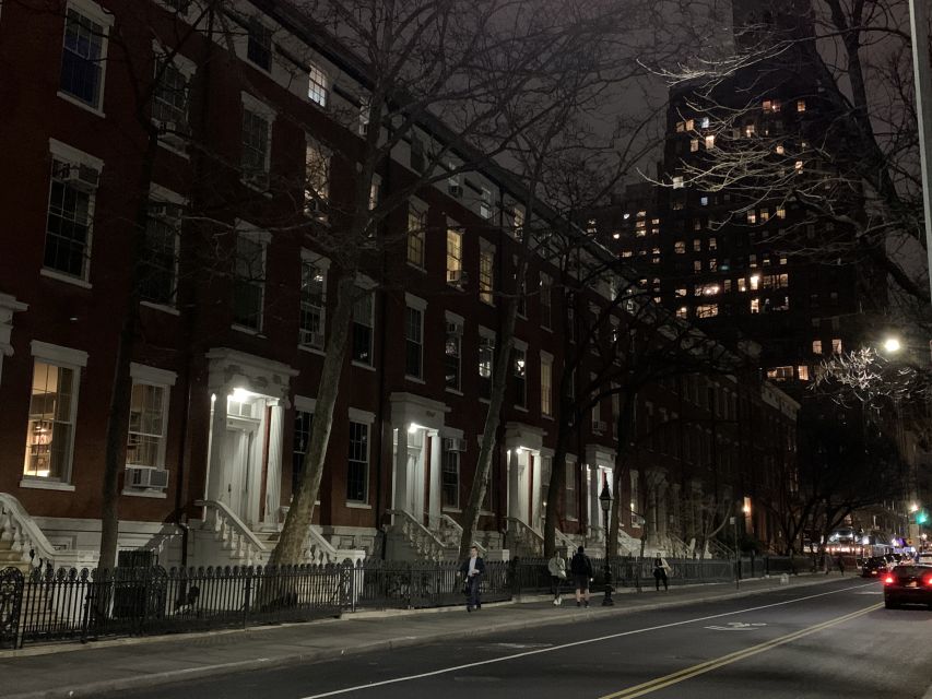 New York City: Gangsters and Ghosts 2-Hour Walking Tour - Tour Overview and Details