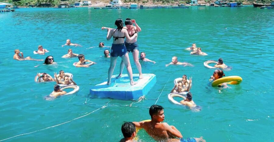 Nha Trang: Wild Island Boat Trip W/ Fish Hunting and Lunch