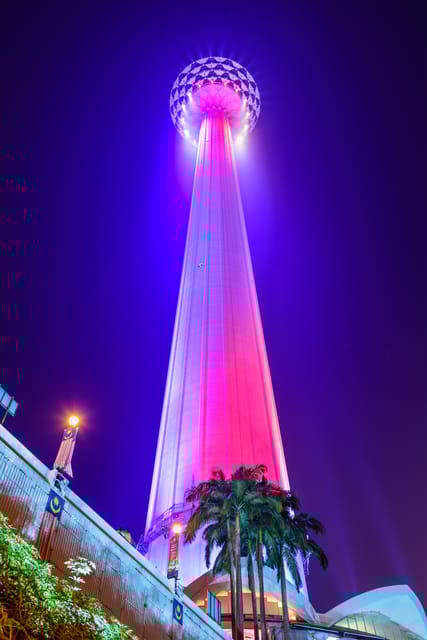 Night Tour of Petronas Twin Towers, Kuala Lumpur