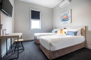 Nightcap at Federal Hotel Mt Gambier - Hotel Overview and Location