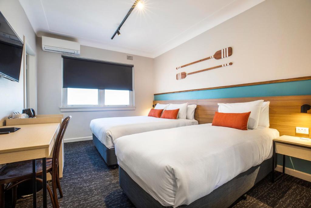 Best Hotels In Ettalong Beach