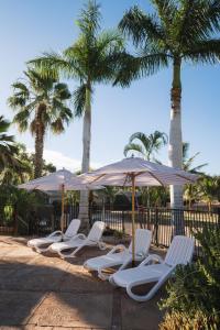 Ningaloo Caravan and Holiday Resort - Resort Overview and Location