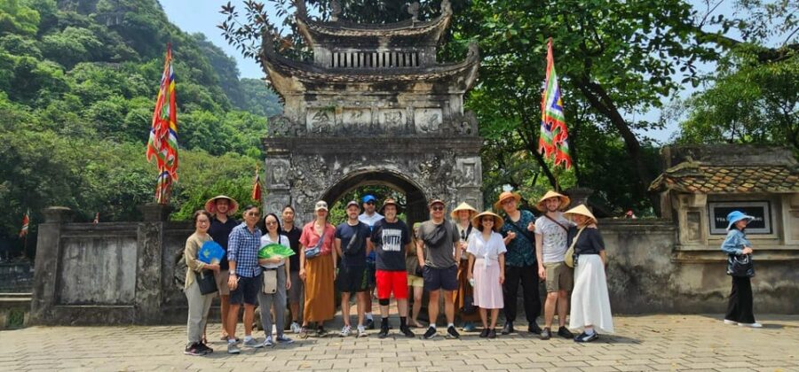 Ninh Binh Daily Tour (Hoa Lu-Trang An-Mua Cave-Cycling)
