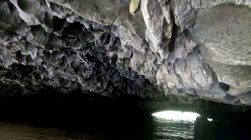 Ninh Binh Day Trip: Bai Dinh – Trang An – Mua Cave