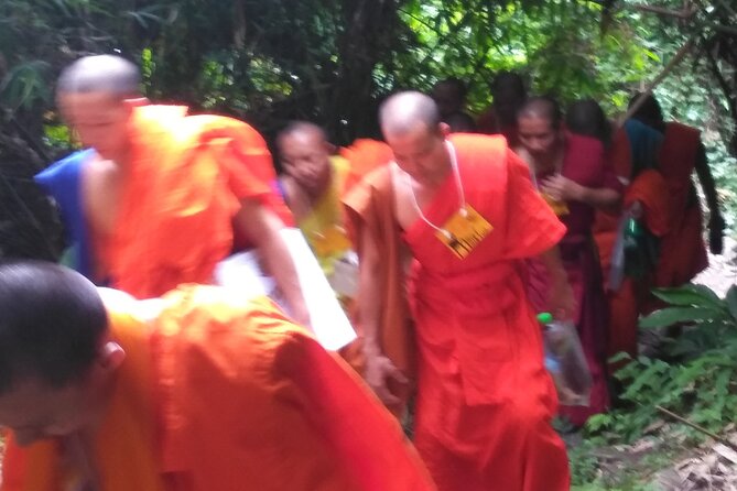 No.1 Chiang Mai: 3-Hour Monk Trail Hike to Wat Doi Suthep & Palad - Location and Duration