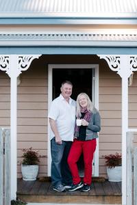 Noahs Stanley Luxury Bed and Breakfast - Accommodation and Amenities