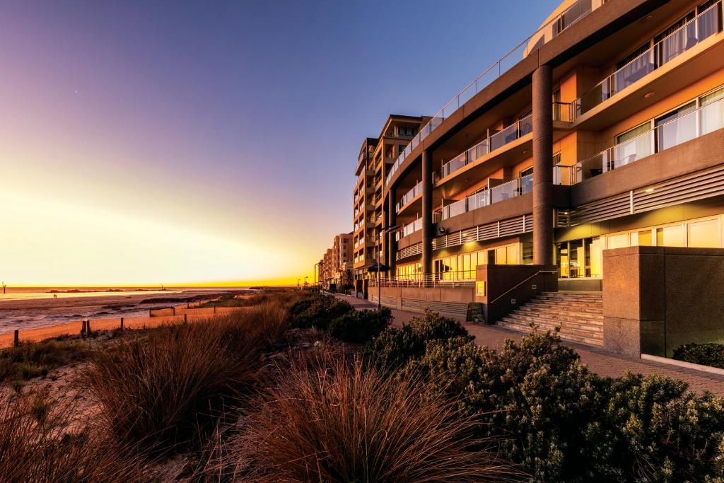 Oaks Glenelg Plaza Pier Suites Review
