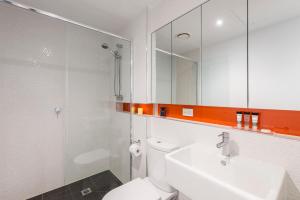 Oaks Melbourne South Yarra Suites - Property Overview