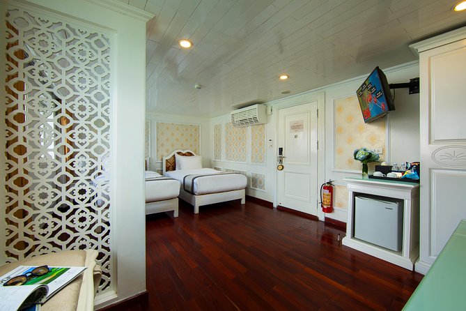 (Official) Signature Royal Cruise – 03 Days 02 Nights Program