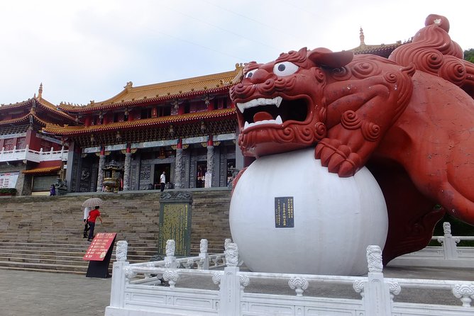 One-day Sun Moon Lake Tour Package
