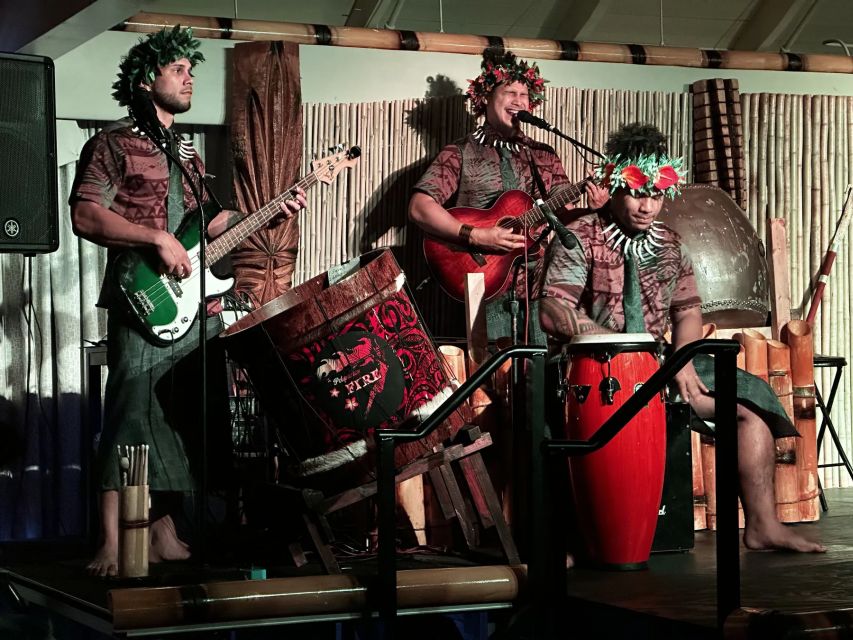 Orlando: Polynesian Fire Luau With Dinner and Live Show