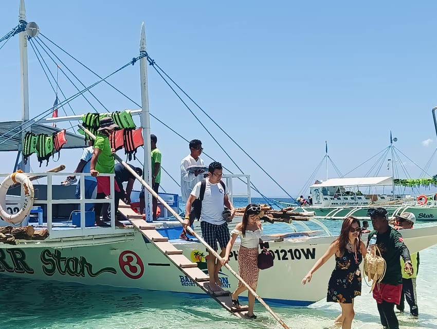 Oslob: Whaleshark Watching, Tumalog Falls & Sumilon Island