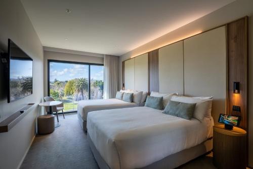 Oval Hotel at Adelaide Oval - Location and Accessibility