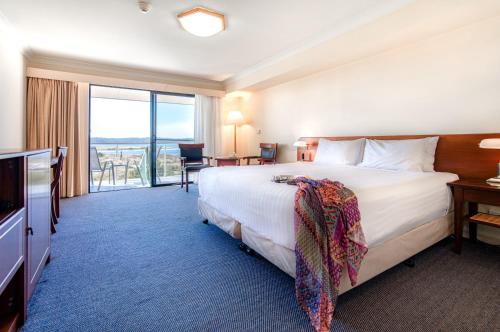 Panorama Hotel St Helens - Location and Accessibility