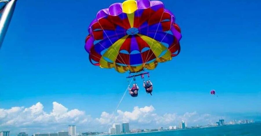 Parasail, Wave Runner & Snorkeling Tour in One Day