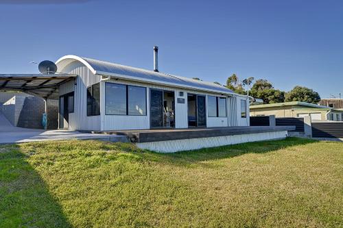 Park Beach Retreat - Property Overview
