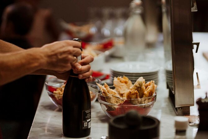 Pasta Making and Tiramisù Class in Rome (SHARED)