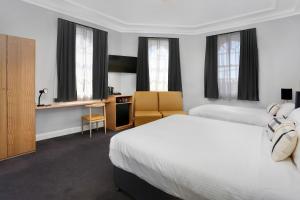 Penshurst Hotel - Accommodation Details