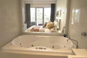Peppers Balé Luxury Beach Accommodation Kingscliff - Privately Let - Property Details and Location