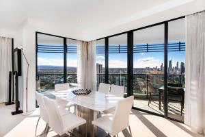 Peppers Broadbeach - Property Overview and Location