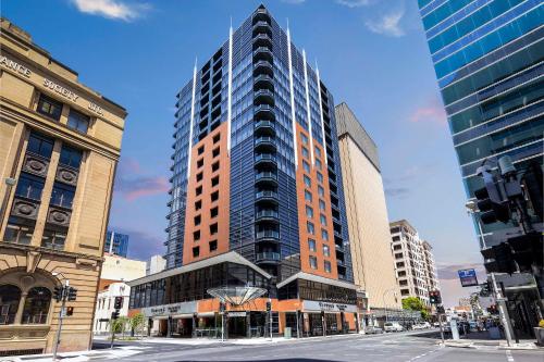 Peppers Waymouth Hotel - Hotel Overview and Location