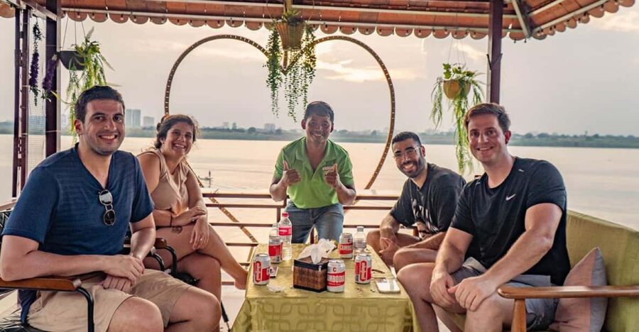 Phnom Penh Silk Island Sunset Haft Day Vespa Tour - Tour Overview and Details