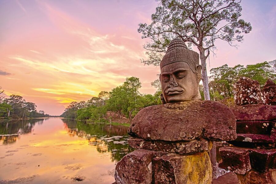 Phnom Penh to Siem Reap by Private Car or Minivan - Overview of Transfer Options