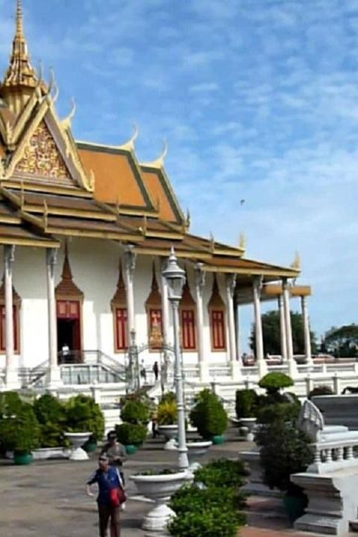 Phnom Penh to Siem Reap by Private Car or Minivan - Overview and Pricing