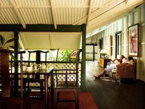 Pinctada McAlpine House - Overview of Pinctada McAlpine House
