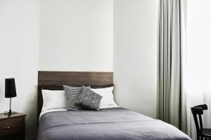 Plough Hotel - Hotel Overview