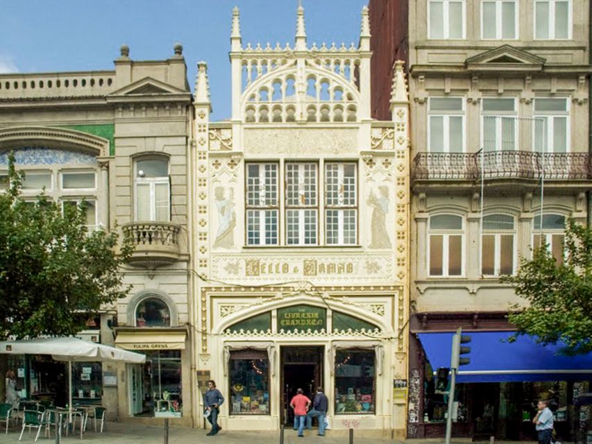 Porto: Historic E-Bike Tour With a Guide - Tour Overview