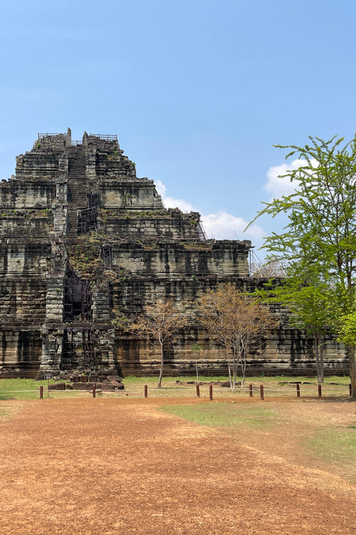 Preah Vihear, Koh Ker, and Beng Mealea From Siem Reap