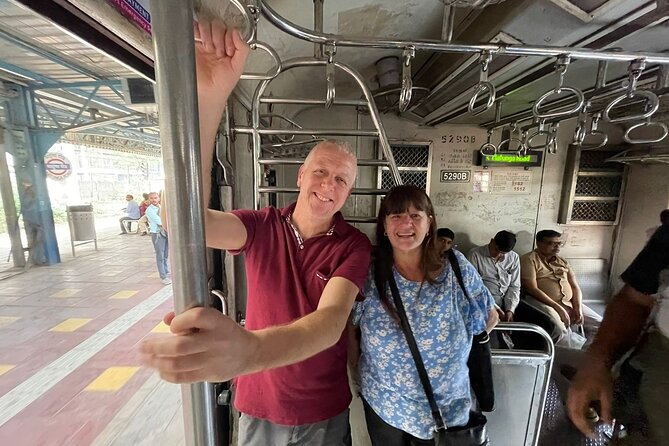 Private 7-Hour Mumbai Sightseeing With Slum Tour