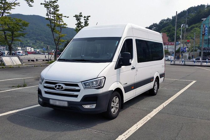 Private Airport Transfer: Incheon Airport to Seoul City 1-12 Pax
