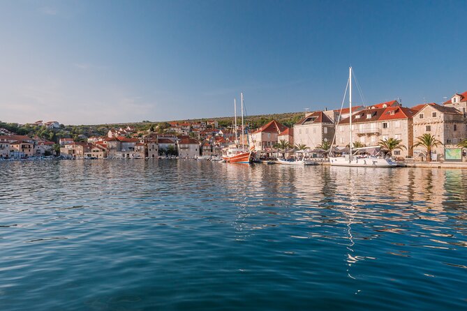 Private Boat Tour to Brac and Solta Islands: Non-Touristy Itinerary