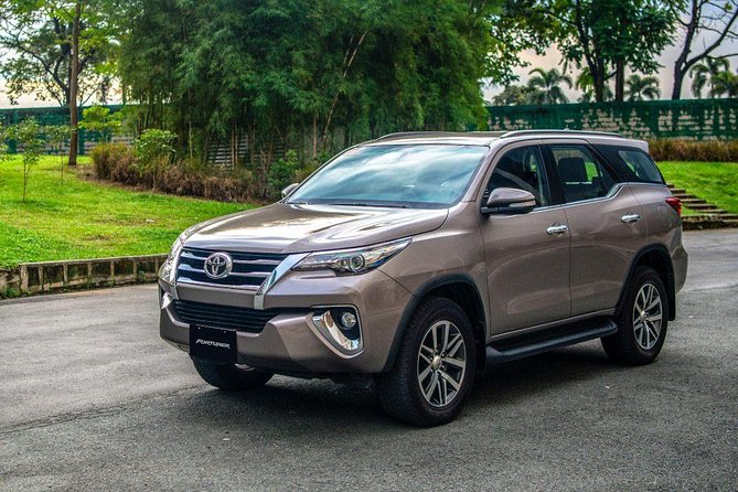 Private Car From Hue to Hoi an (Basic English Speaking Driver)