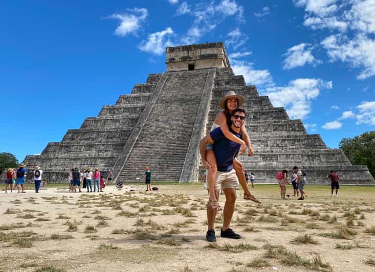 Private Cenote Maya & Chichen Itza + Lunch